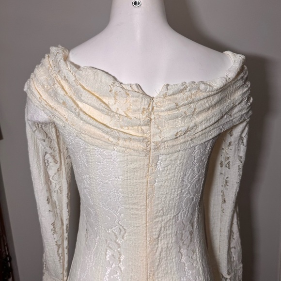 Sheer Lace Maxi Dress Off the Shoulder Bell Sleeves Size Medium - Picture 6 of 13